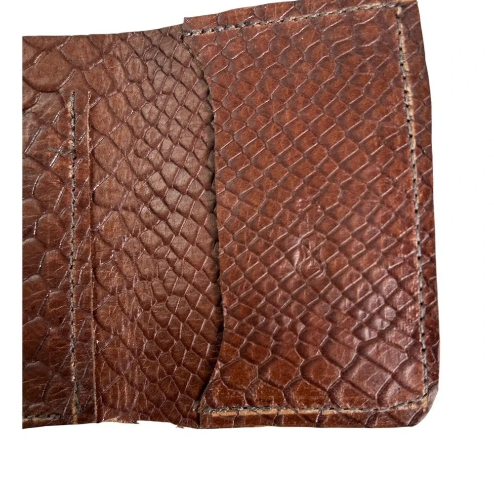 Handmade USA Western Bronco Leather Trifold Wallet Brown Salmon Skin